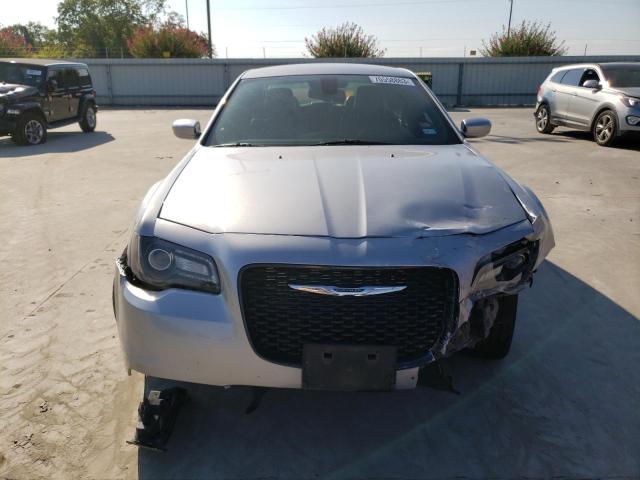 Photo 5 from auction – 2015 CHRYSLER 300 S with VIN 2C3CCABG5FH927010