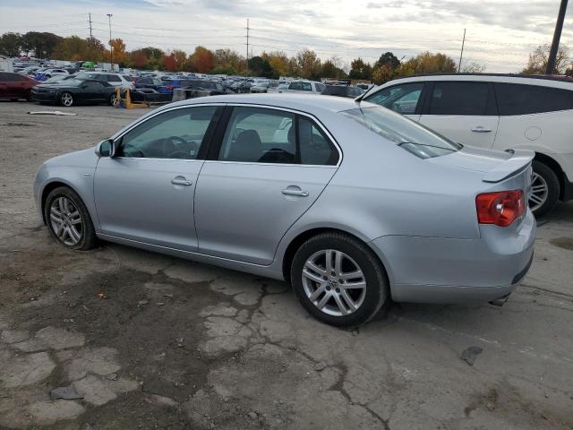 Photo 2 from auction – 2007 VOLKSWAGEN JETTA WOLF with VIN 3VWEG71KX7M134769