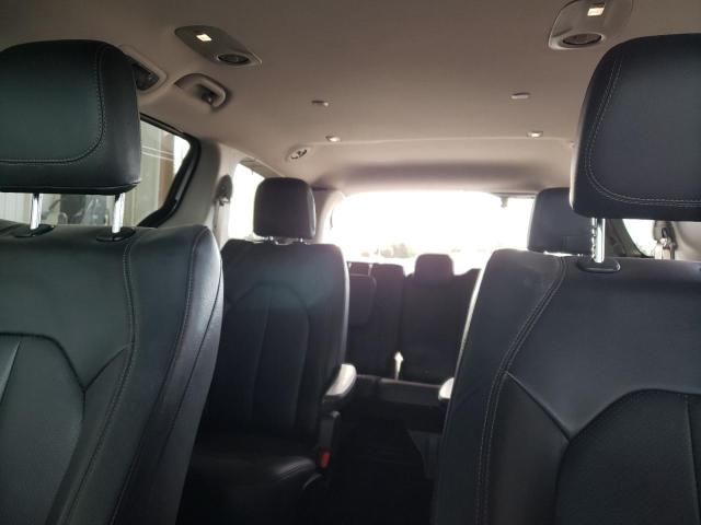 Photo 10 from auction – 2018 CHRYSLER PACIFICA T with VIN 2C4RC1BG7JR277444