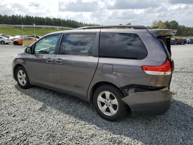 Photo 2 from auction – 2014 TOYOTA SIENNA LE with VIN 5TDKK3DC8ES516913