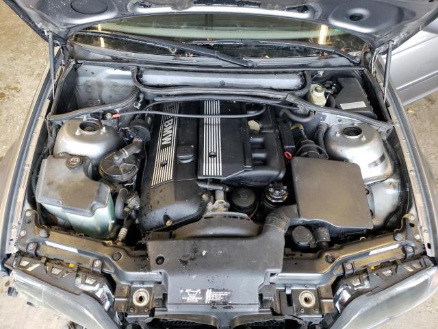 Photo 11 from auction – 2004 BMW 325 I with VIN WBAET37464NJ42110