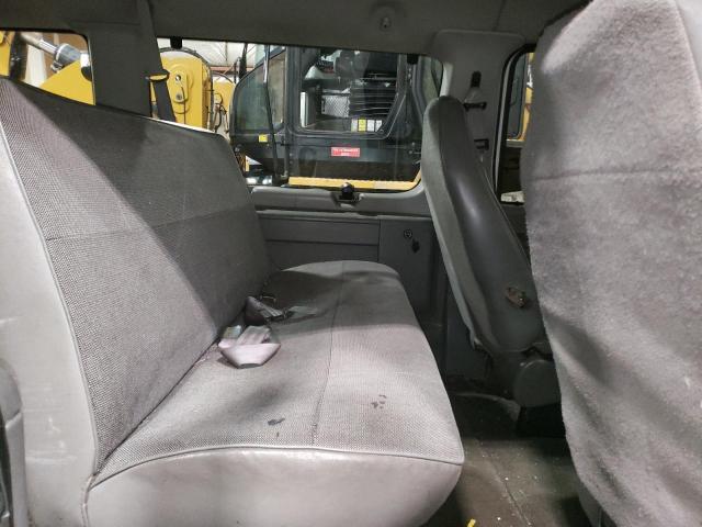 Photo 11 from auction – 2003 FORD ECONOLINE with VIN 1FBSS31LX3HB35834