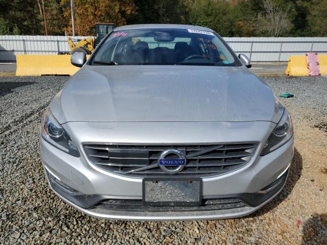 Photo 5 from auction – 2017 VOLVO S60 PLATIN with VIN LYV402TM0HB139104