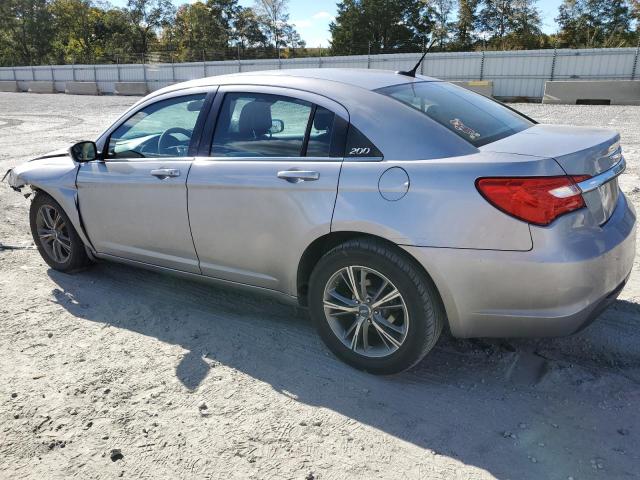 Photo 2 from auction – 2013 CHRYSLER 200 LX with VIN 1C3CCBAG5DN738174