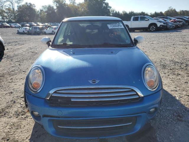 Photo 5 from auction – 2011 MINI COOPER with VIN WMWSU3C54BT253052