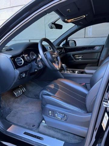 Photo 5 from auction – 2020 BENTLEY BENTAYGA with VIN SJAAM2ZV2LC080408
