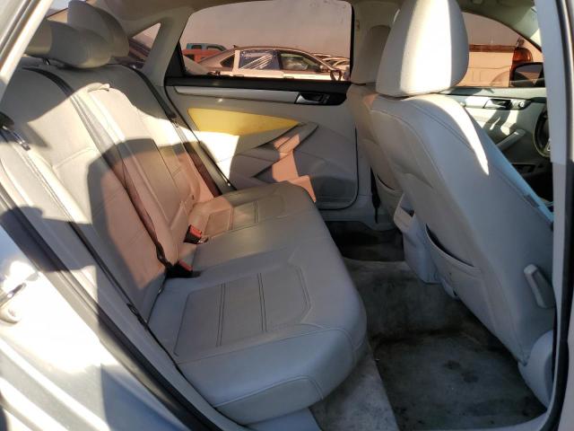 Photo 10 from auction – 2015 VOLKSWAGEN PASSAT S with VIN 1VWAS7A37FC083799