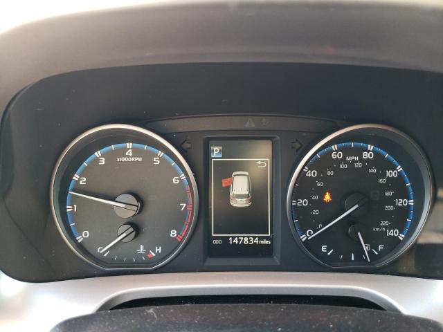 Photo 9 from auction – 2017 TOYOTA RAV4 LE with VIN JTMZFREV3HJ143688