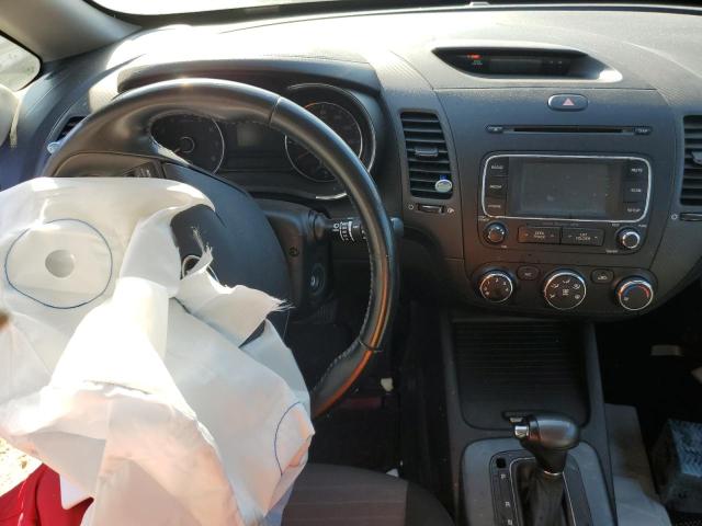 Photo 8 from auction – 2016 KIA FORTE EX with VIN KNAFX5A85G5628928