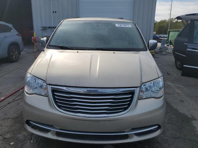 Photo 5 from auction – 2016 CHRYSLER TOWN & COU with VIN 2C4RC1CG4GR283662