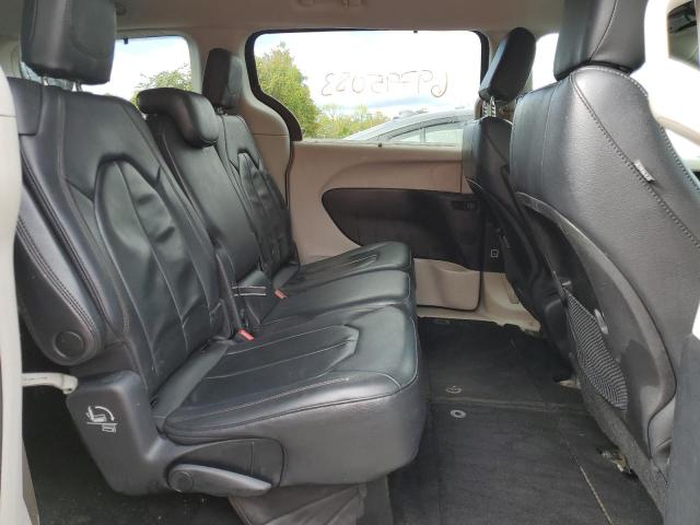 Photo 11 from auction – 2019 CHRYSLER PACIFICA T with VIN 2C4RC1BG2KR733223