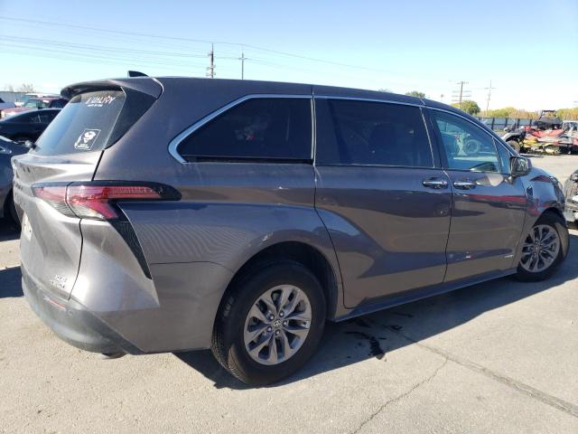 Photo 3 from auction – 2021 TOYOTA SIENNA XLE with VIN 5TDYRKEC2MS003508