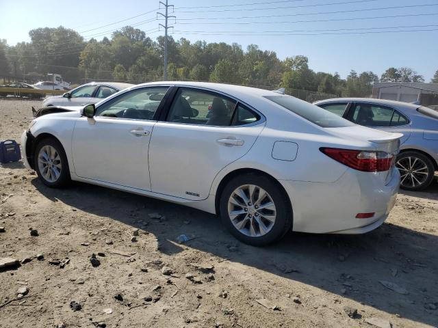 Photo 2 from auction – 2014 LEXUS ES 300H with VIN JTHBW1GG0E2059656