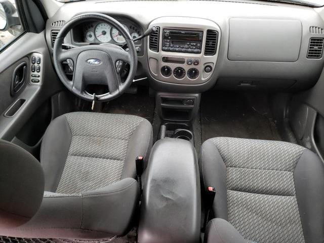 Photo 8 from auction – 2003 FORD ESCAPE XLT with VIN 1FMYU03133KE10582