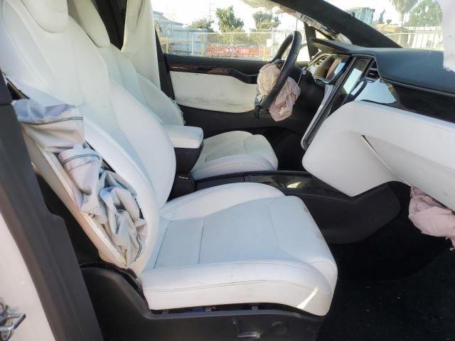 Photo 7 from auction – 2018 TESLA MODEL X with VIN 5YJXCBE27JF115340
