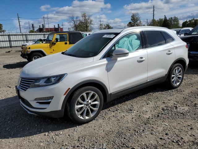 LINCOLN MKC SELECT 2016 with VIN 5LMCJ2C99GUJ11996 - Photo from auction