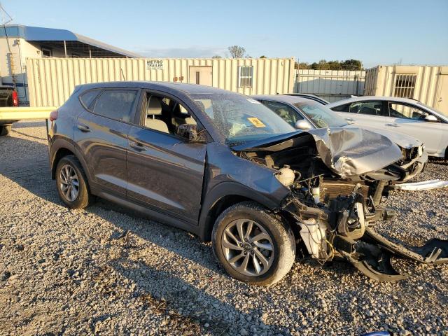 Photo 4 from auction – 2016 HYUNDAI TUCSON SE with VIN KM8J23A41GU155849