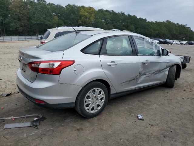 Photo 3 from auction – 2012 FORD FOCUS SE with VIN 1FAHP3F2XCL324011