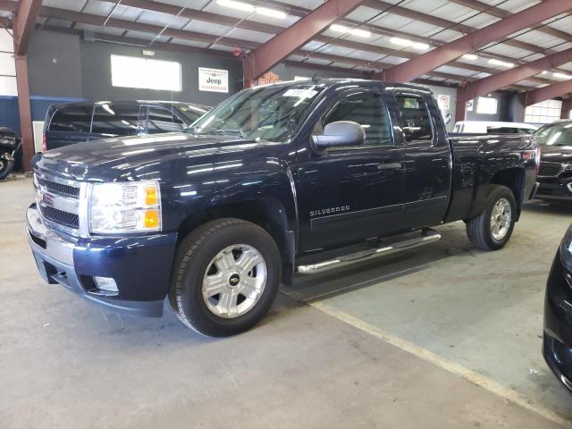 CHEVROLET silverado 2011 with VIN 1GCRKSE38BZ239360 - Photo from auction