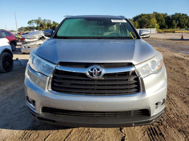 Photo 5 from auction – 2016 TOYOTA HIGHLANDER with VIN 5TDYKRFH1GS139902