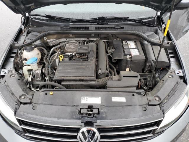 Photo 11 from auction – 2017 VOLKSWAGEN JETTA S with VIN 3VW2B7AJXHM362037