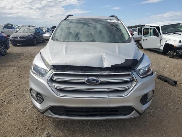 Photo 5 from auction – 2018 FORD ESCAPE SE with VIN 1FMCU9GD3JUB72690