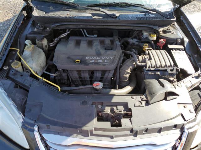Photo 11 from auction – 2013 CHRYSLER 200 LX with VIN 1C3CCBABXDN671821