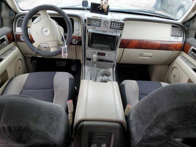 Photo 8 from auction – 2004 LINCOLN NAVIGATOR with VIN 5LMFU28R64LJ33338