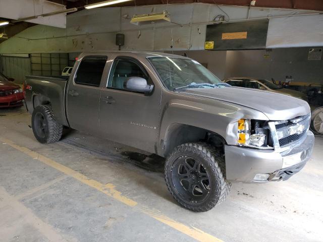 Photo 4 from auction – 2007 CHEVROLET SILVERADO with VIN 3GCEK13M77G555246
