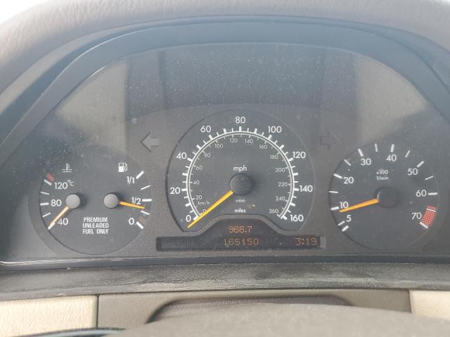 Photo 9 from auction – 1997 MERCEDES-BENZ E 320 with VIN WDBJF55F3VA331071
