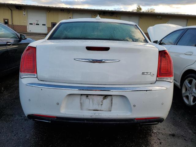Photo 6 from auction – 2017 CHRYSLER 300C with VIN 2C3CCAET2HH603704