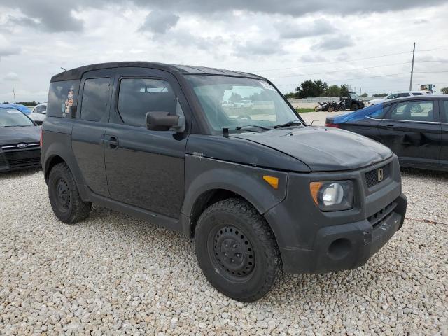 Photo 4 from auction – 2003 HONDA ELEMENT DX with VIN 5J6YH17293L010998