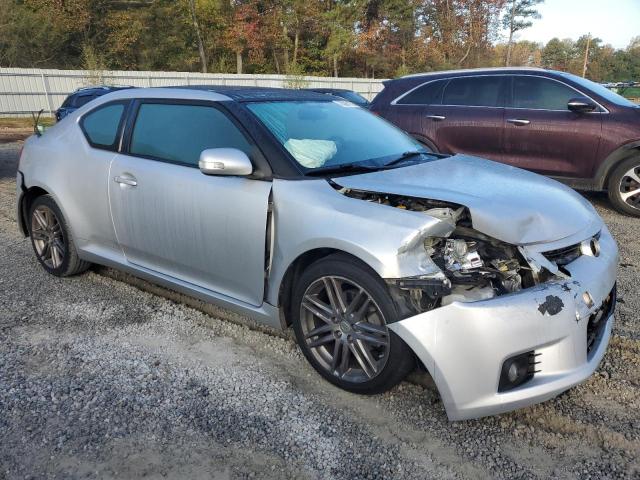 Photo 4 from auction – 2011 TOYOTA SCION TC with VIN JTKJF5C70B3015178