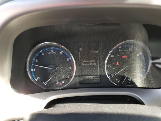 Photo 9 from auction – 2017 TOYOTA RAV4 LIMIT with VIN 2T3DFREV2HW566693