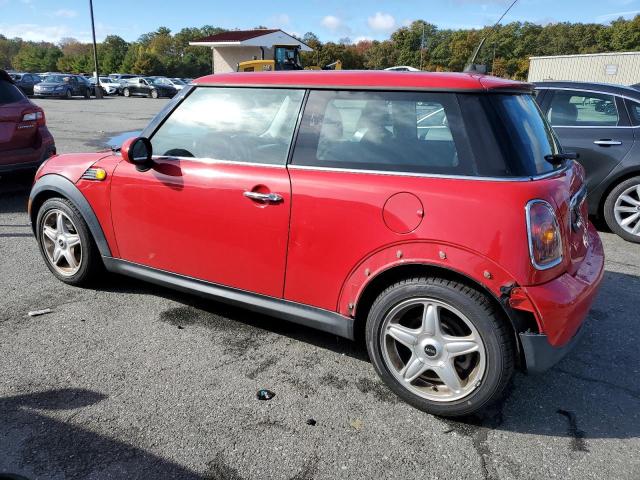 Photo 2 from auction – 2008 MINI COOPER with VIN WMWMF33558TT68240