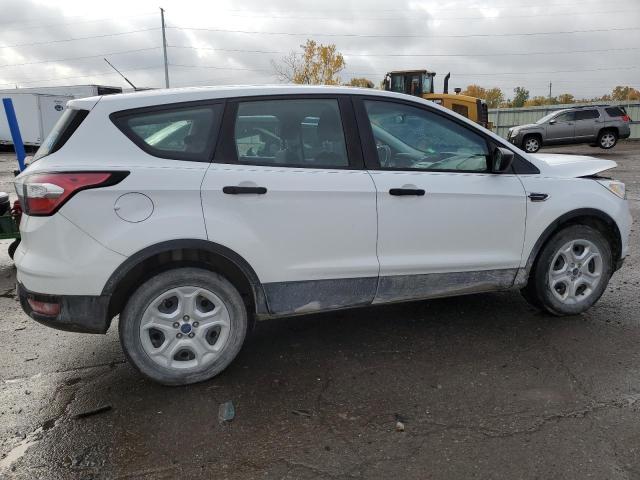 Photo 3 from auction – 2017 FORD ESCAPE S with VIN 1FMCU0F79HUB78608