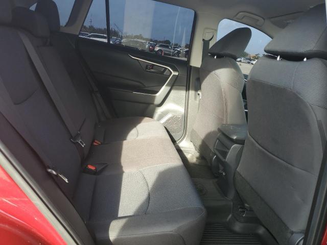 Photo 11 from auction – 2019 TOYOTA RAV4 LE with VIN JTMH1RFV0KD041554