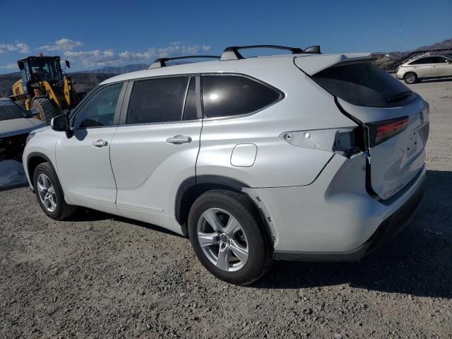 Photo 2 from auction – 2023 TOYOTA HIGHLANDER with VIN 5TDZARAHXPS016601