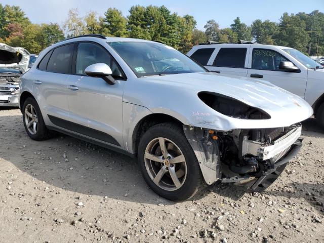Photo 4 from auction – 2017 PORSCHE MACAN with VIN WP1AA2A54HLB07407