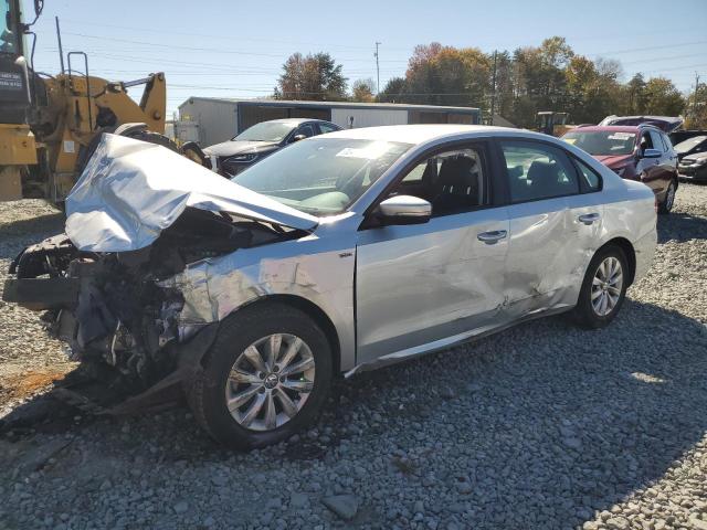 VOLKSWAGEN PASSAT S 2015 with VIN 1VWAT7A34FC002593 - Photo from auction