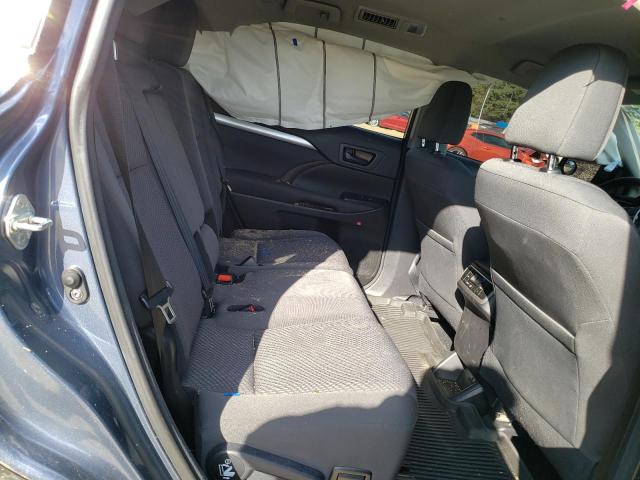 Photo 11 from auction – 2017 TOYOTA HIGHLANDER with VIN 5TDBZRFHXHS466768