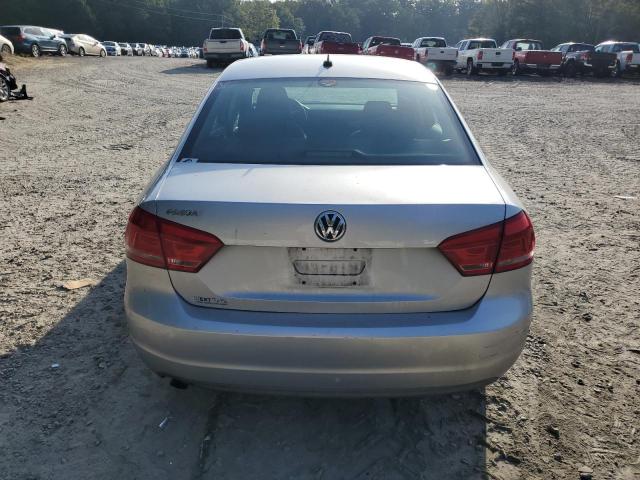 Photo 6 from auction – 2013 VOLKSWAGEN PASSAT S with VIN 1VWAP7A31DC031258