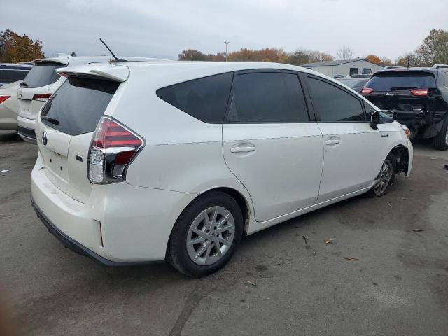 Photo 3 from auction – 2017 TOYOTA PRIUS V with VIN JTDZN3EU0HJ066477
