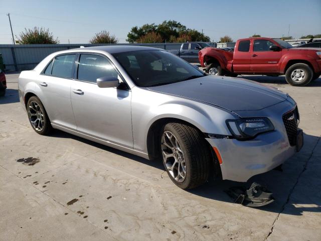 Photo 4 from auction – 2015 CHRYSLER 300 S with VIN 2C3CCABG5FH927010