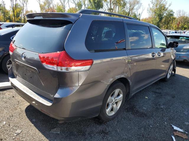 Photo 3 from auction – 2014 TOYOTA SIENNA LE with VIN 5TDKK3DC7ES472693