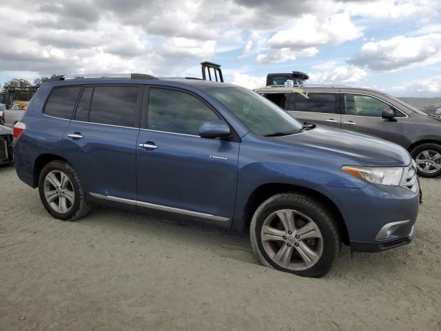 Photo 4 from auction – 2013 TOYOTA HIGHLANDER with VIN 5TDDK3EH1DS241046