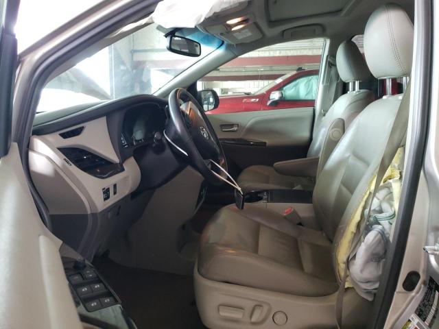 Photo 7 from auction – 2016 TOYOTA SIENNA XLE with VIN 5TDDK3DC7GS142810