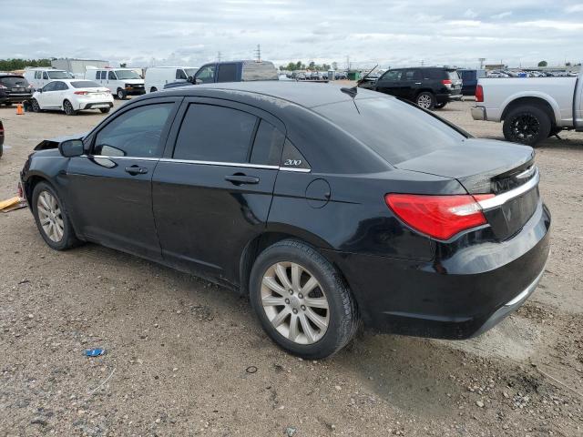 Photo 2 from auction – 2014 CHRYSLER 200 LX with VIN 1C3CCBAB1EN230709