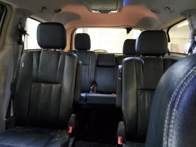 Photo 10 from auction – 2016 CHRYSLER TOWN & COU with VIN 2C4RC1BG7GR157250