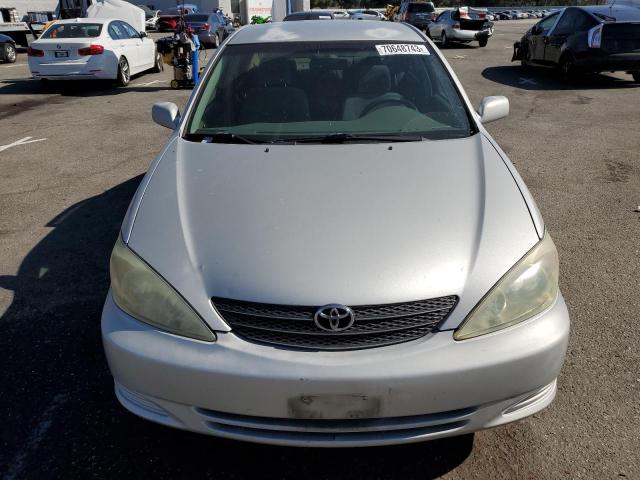 Photo 5 from auction – 2002 TOYOTA CAMRY LE with VIN 4T1BE32K42U097835